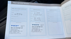 Volvo XC40 2.0 B3P Plus Dark 5dr Auto Petrol Estate